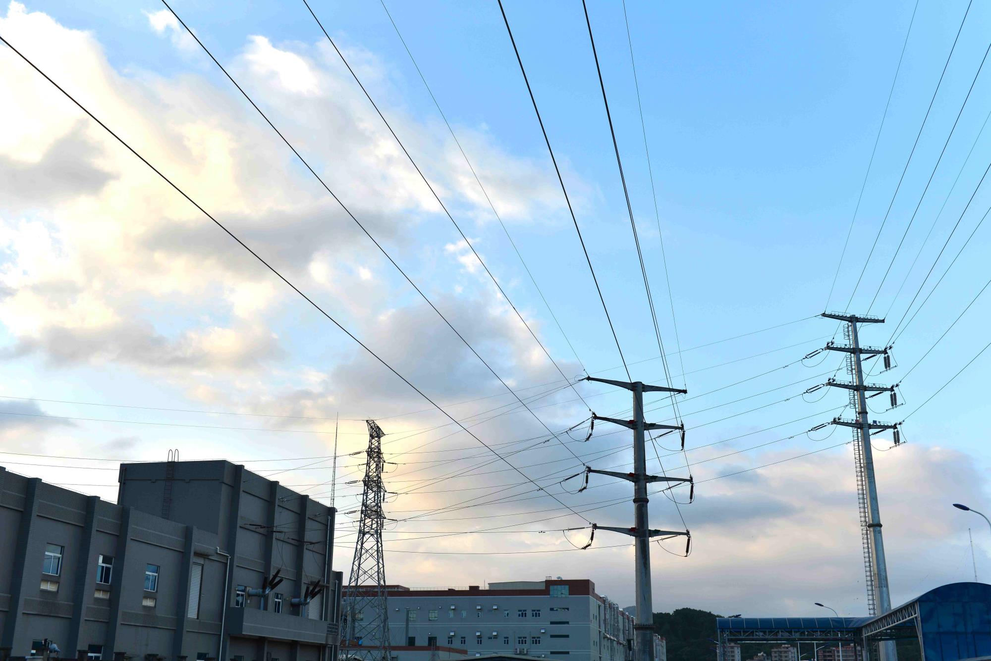 �½�(�й���)���޹�˾����